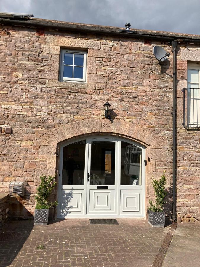 Westwood Barn Holiday Let Brough Sowerby Exterior photo